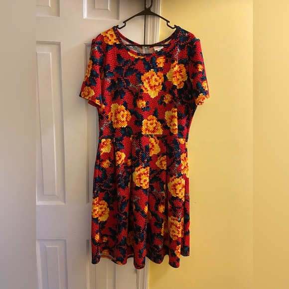 LuLaRoe Dresses & Skirts - LULAROE Womens Size 3X Midi Dress